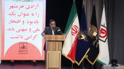 روایت فرماندهان گردان‌ها، روایت صحنه نبرد و کف میدان جنگ است