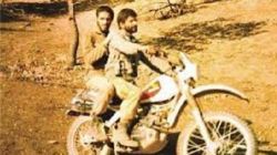 مکالمه بی‌سیمی شهید عباس کریمی با شهید محمدرضا دستواره در حین اجرای عملیات بدر