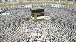 تبلیغ آرمان‌های انقلاب بین حجاج
