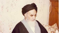 دزدی آمده و سنگی انداخته
