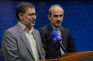 گزارش تصویری بازدید ریاست سازمان صداوسیما از مخزن مرکز اسناد و تحقیقات دفاع مقدس / 2