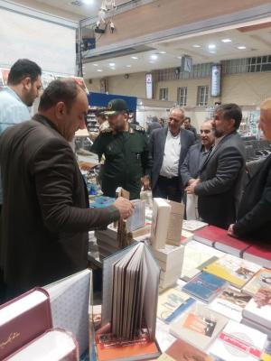 حضور انتشارات مرکز اسناد و تحقیقات دفاع مقدس در یازدهمین نمایشگاه ملی کتاب دفاع مقدس