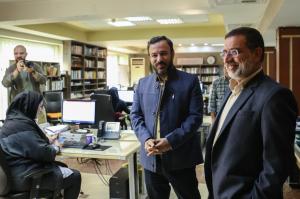 گزارش تصویری از بازدید ریاست مرکز اسناد و تحقیقات دفاع مقدس از خبرگزاری کتاب ایران در هفته کتاب و کتابخوانی