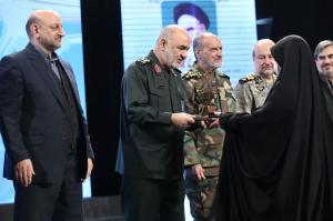 گزارش تصویری همایش ملی پژوهش و دفاع مقدس؛ آئین اختتامیه دومین دوره دوسالانه انتخاب آثار برتر پژوهشی دفاع مقدس و جبهه مقاومت «جایزه سردار سپهبد پاسدار شهید حاج قاسم سلیمانی»