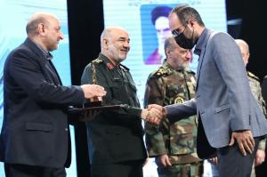 گزارش تصویری همایش ملی پژوهش و دفاع مقدس؛ آئین اختتامیه دومین دوره دوسالانه انتخاب آثار برتر پژوهشی دفاع مقدس و جبهه مقاومت «جایزه سردار سپهبد پاسدار شهید حاج قاسم سلیمانی»