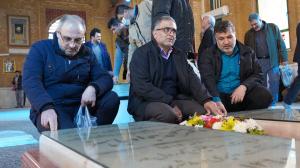 گزارش تصویری از تجدید بیعت مدیران و کارکنان مرکز اسناد و تحقیقات دفاع مقدس با آرمان های انقلاب اسلامی و دفاع مقدس