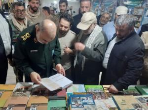 بازدید سردار سلامی از نمایشگاه آثار مرکز در راهیان نور 1402 + عکس