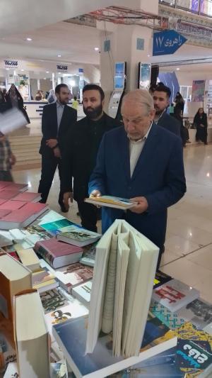 غرفه مرکز اسناد و تحقیقات دفاع مقدس در قاب تصویر / 1