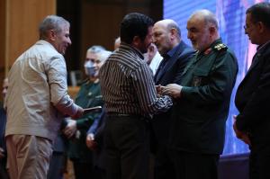 گزارش تصویری از دومین گردهمایی بزرگ " قهرمانان خط شکن " در سالروز فتح خرمشهر / 2