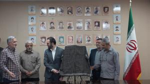 گزارش تصویری از آیین رونمایی از پوستر فراخوان سومین دوره دوسالانه جایزه شهید همدانی