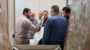 گزارش تصویری از بازدید دکتر کمال خرازی رئیس ستاد تبلیغات جنگ در دوران دفاع مقدس