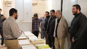 گزارش تصویری از بازدید رئیس و مدیران حوزه هنری از مخزن مرکز اسناد و تحقیقات دفاع مقدس