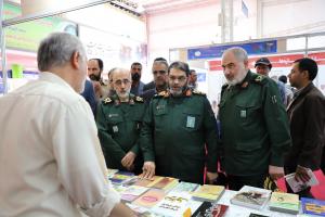 گزارش تصویری از غرفه مرکز اسناد و تحقیقات دفاع مقدس در دوازدهمین نمایشگاه ملی کتاب دفاع مقدس و مقاومت