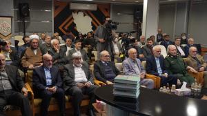 گزارش تصویری از مراسم رونمایی کتاب تاریخ شفاهی دفاع مقدس به روایت سردار نصرالله فتحیان