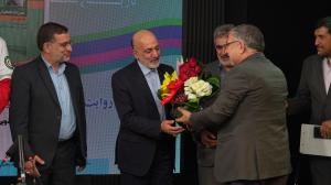 گزارش تصویری از مراسم رونمایی کتاب تاریخ شفاهی دفاع مقدس به روایت سردار نصرالله فتحیان