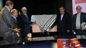 گزارش تصویری از مراسم رونمایی از کتاب «تاریخ شفاهی دفاع مقدس به روایت سردار محمد نبی رودکی فرمانده لشکر 19 فجر در دوران دفاع مقدس»