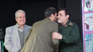 گزارش تصویری از مراسم رونمایی از کتاب «تاریخ شفاهی دفاع مقدس به روایت سردار یعقوب زهدی فرمانده توپخانه سپاه پاسداران در دوران دفاع مقدس»