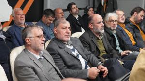 گزارش تصویری از مراسم رونمایی کتاب دوجلدی «به اروند رسیدیم» خاطرات جانباز کریم نصر اصفهانی فرمانده تیپ قمر بنی‌هاشم (ع)