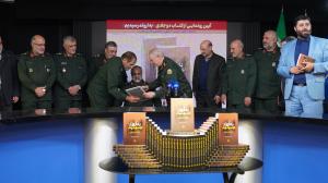 گزارش تصویری از مراسم رونمایی کتاب دوجلدی «به اروند رسیدیم» خاطرات جانباز کریم نصر اصفهانی فرمانده تیپ قمر بنی‌هاشم (ع)