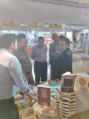 گزارش تصویری از غرفه مرکز اسناد و تحقیقات دفاع مقدس در نمایشگاه بین المللی کتاب تهران