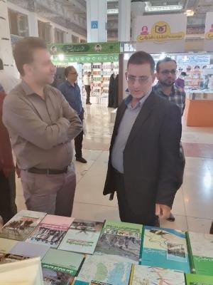 گزارش تصویری از غرفه مرکز اسناد و تحقیقات دفاع مقدس در نمایشگاه بین المللی کتاب تهران