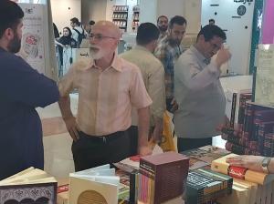 گزارش تصویری از غرفه مرکز اسناد و تحقیقات دفاع مقدس در نمایشگاه بین المللی کتاب تهران