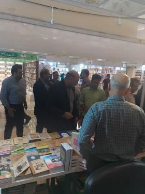 گزارش تصویری از غرفه مرکز اسناد و تحقیقات دفاع مقدس در نمایشگاه بین المللی کتاب تهران