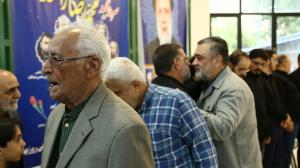 گزارش تصویری از مراسم ترحیم والد سردار دکتر علی محمد نائینی، مشاور فرمانده کل سپاه و رئیس مرکز اسناد و تحقیقات دفاع مقدس