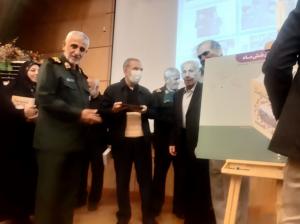 گزارش تصویری از آیین رونمایی کتاب «آن شش ماه»