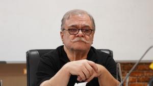 گزارش تصویری از نشست صمیمی راویان هشت سال جنگ تحمیل با ریاست مرکز اسناد و تحقیقات دفاع مقدس