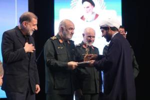 گزارش تصویری از اختتامیه سومین دوره دو سالانه انتخاب آثار برتر پژوهشی و مقاومت "جایزه سردار سپهبد شهید حاج قاسم سلیمانی"