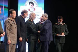 گزارش تصویری از اختتامیه سومین دوره دو سالانه انتخاب آثار برتر پژوهشی و مقاومت "جایزه سردار سپهبد شهید حاج قاسم سلیمانی"