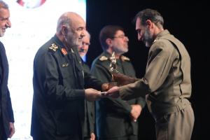 گزارش تصویری از اختتامیه سومین دوره دو سالانه انتخاب آثار برتر پژوهشی و مقاومت "جایزه سردار سپهبد شهید حاج قاسم سلیمانی"