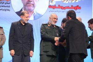 گزارش تصویری از اختتامیه سومین دوره دو سالانه انتخاب آثار برتر پژوهشی و مقاومت "جایزه سردار سپهبد شهید حاج قاسم سلیمانی"